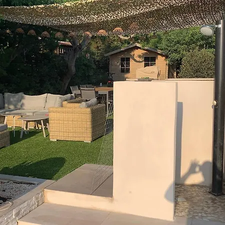 Βίλα Maison Accueillante A Avec Piscine Privee *
