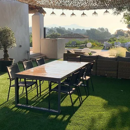 Βίλα Maison Accueillante A Avec Piscine Privee *